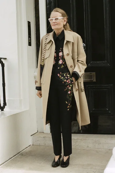 Look 15